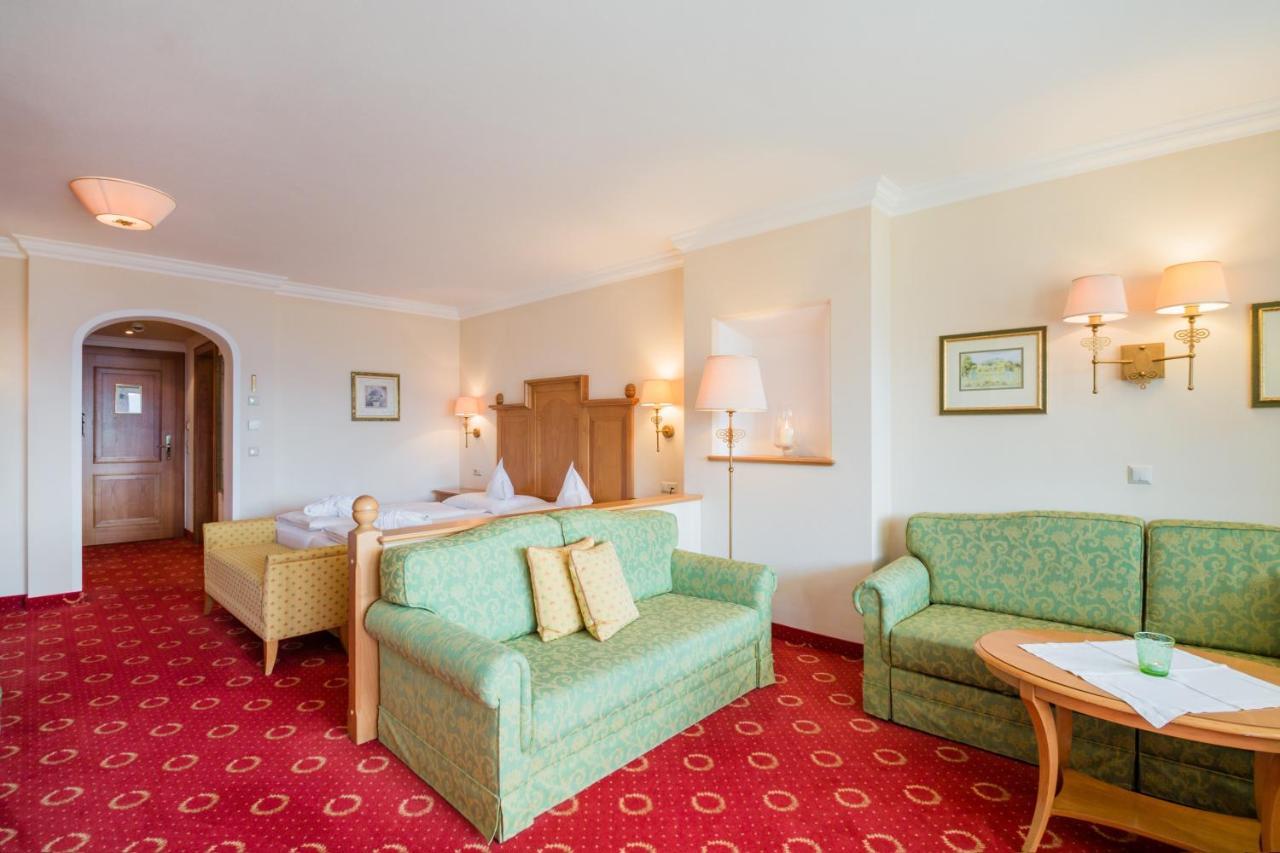 Hotel Alpenschloessl Sankt Johann im Pongau Buitenkant foto