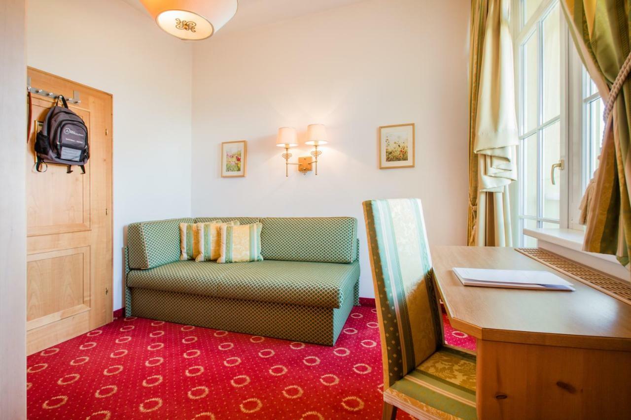 Hotel Alpenschloessl Sankt Johann im Pongau Buitenkant foto